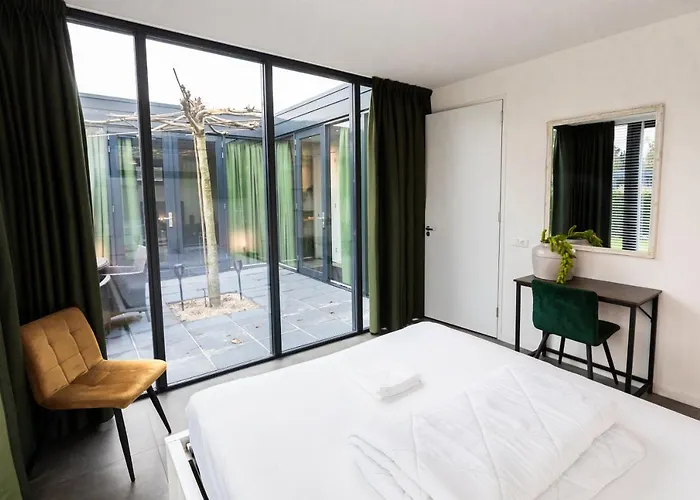 度假居 Wellness With Sauna *